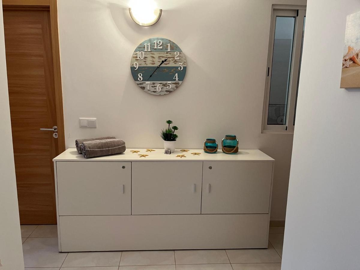 Апартаменти Bright, Luxury And Modern Less Than 500M -Beach Санта-Марія Екстер'єр фото